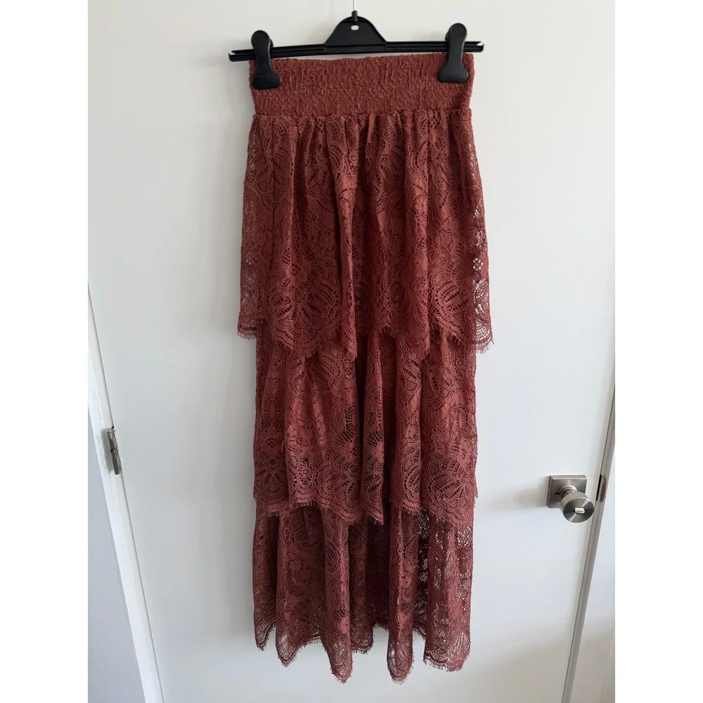 H&M Rust Brown Floral Lace Tiered Maxi Skirt Smocked Waist Size 2 Boho Summer